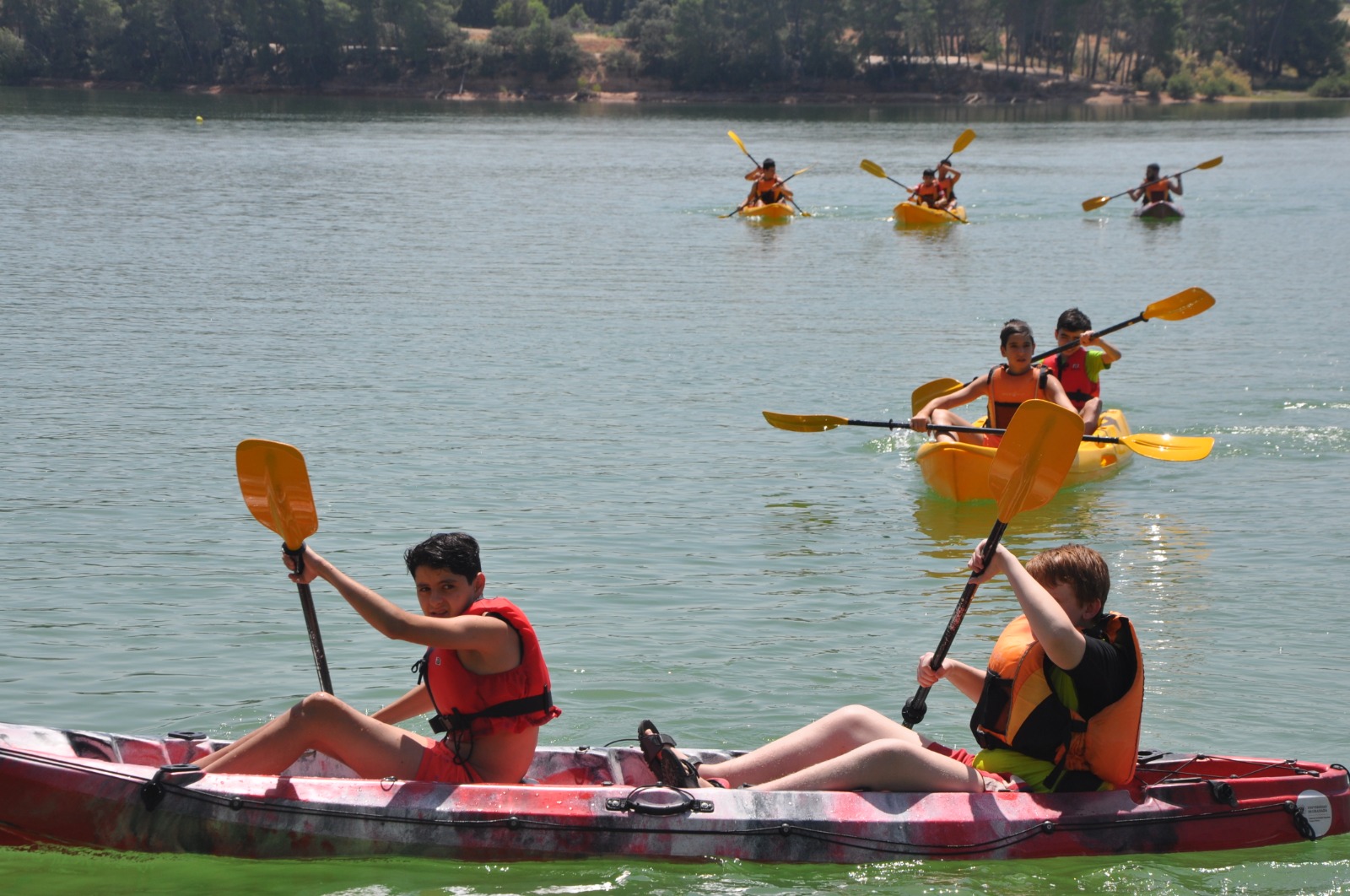 grupo kayak