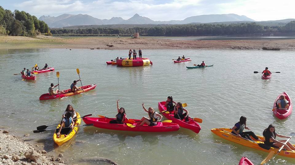 Grupo en kayak